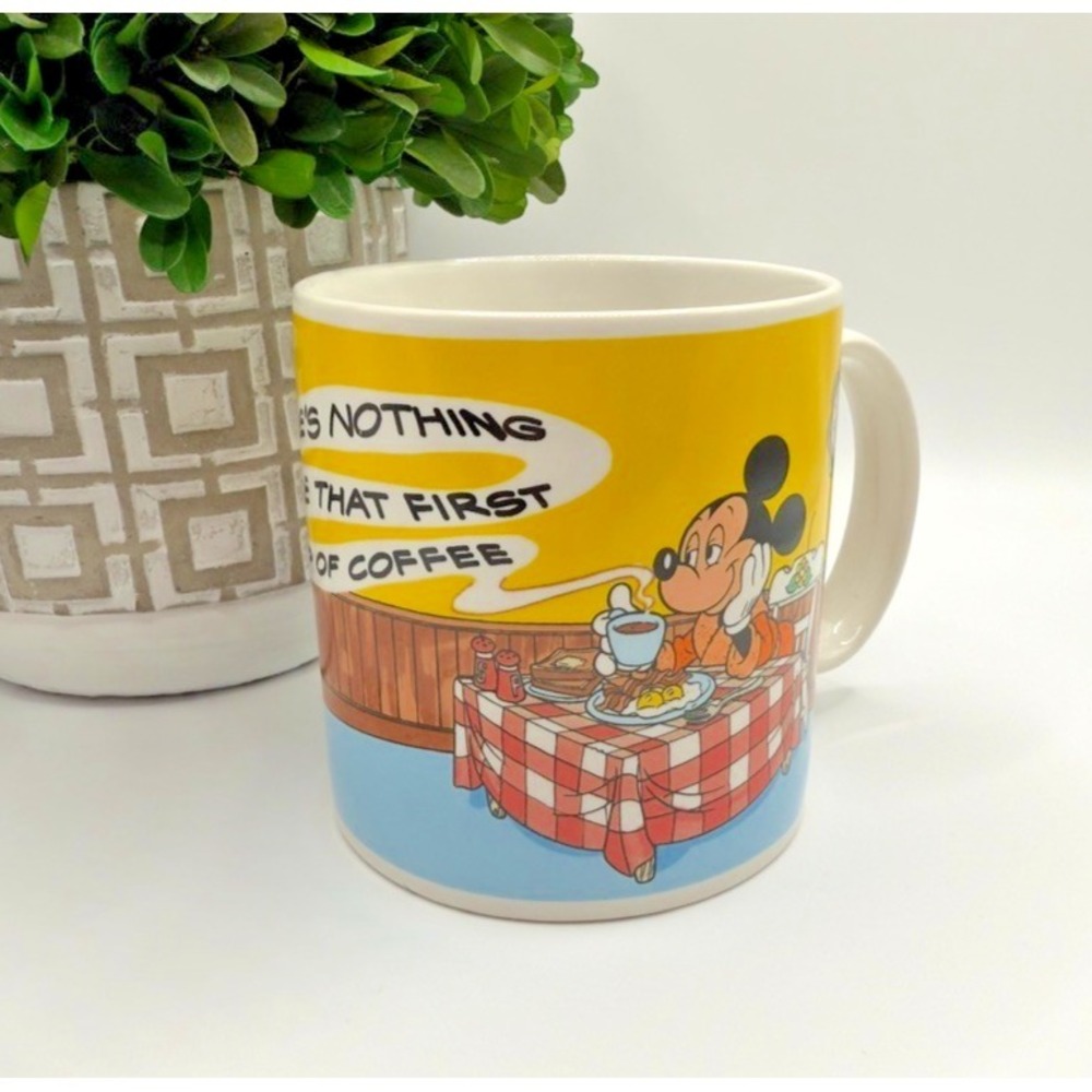 Vintage 1987 Disney Mickey Mouse Coffee‎ Mug Applause Korea Diner Breakfast